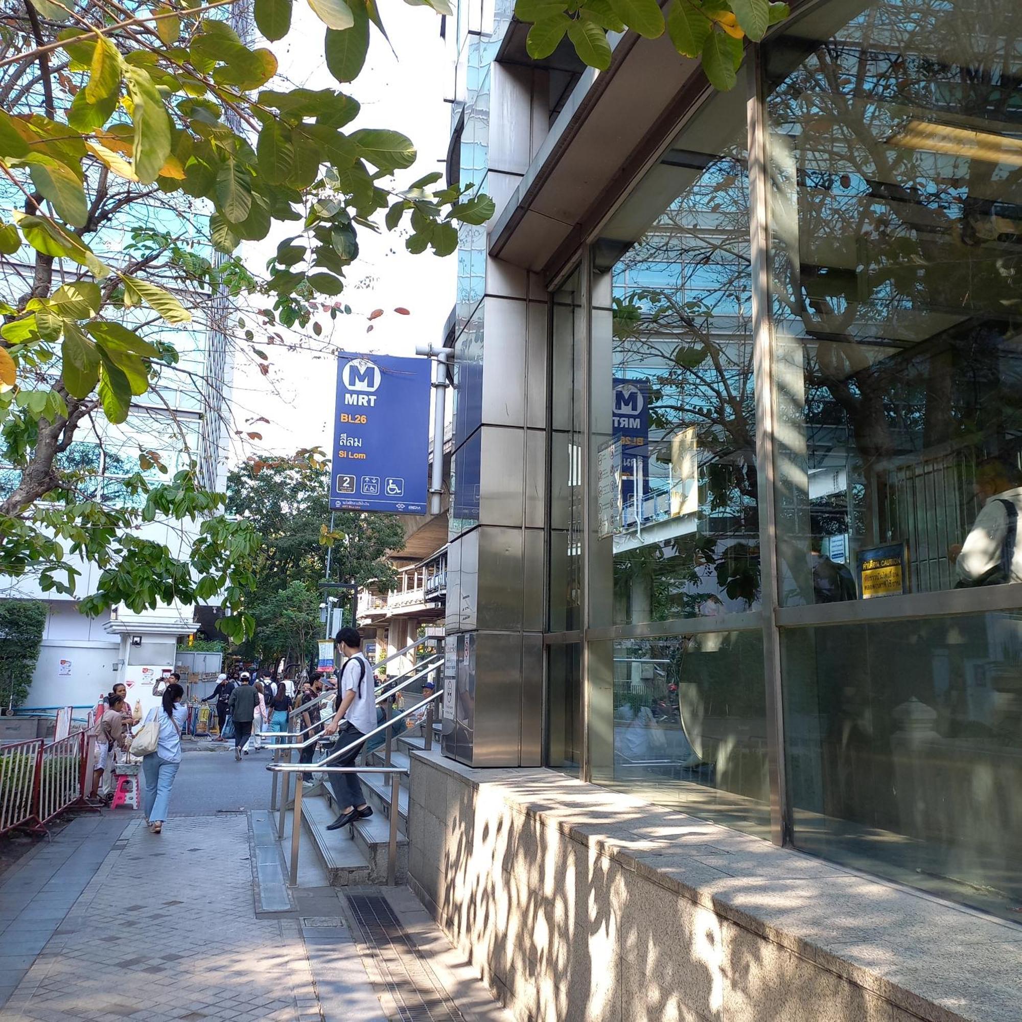 Hostel Smile Society Bangkok Exterior foto
