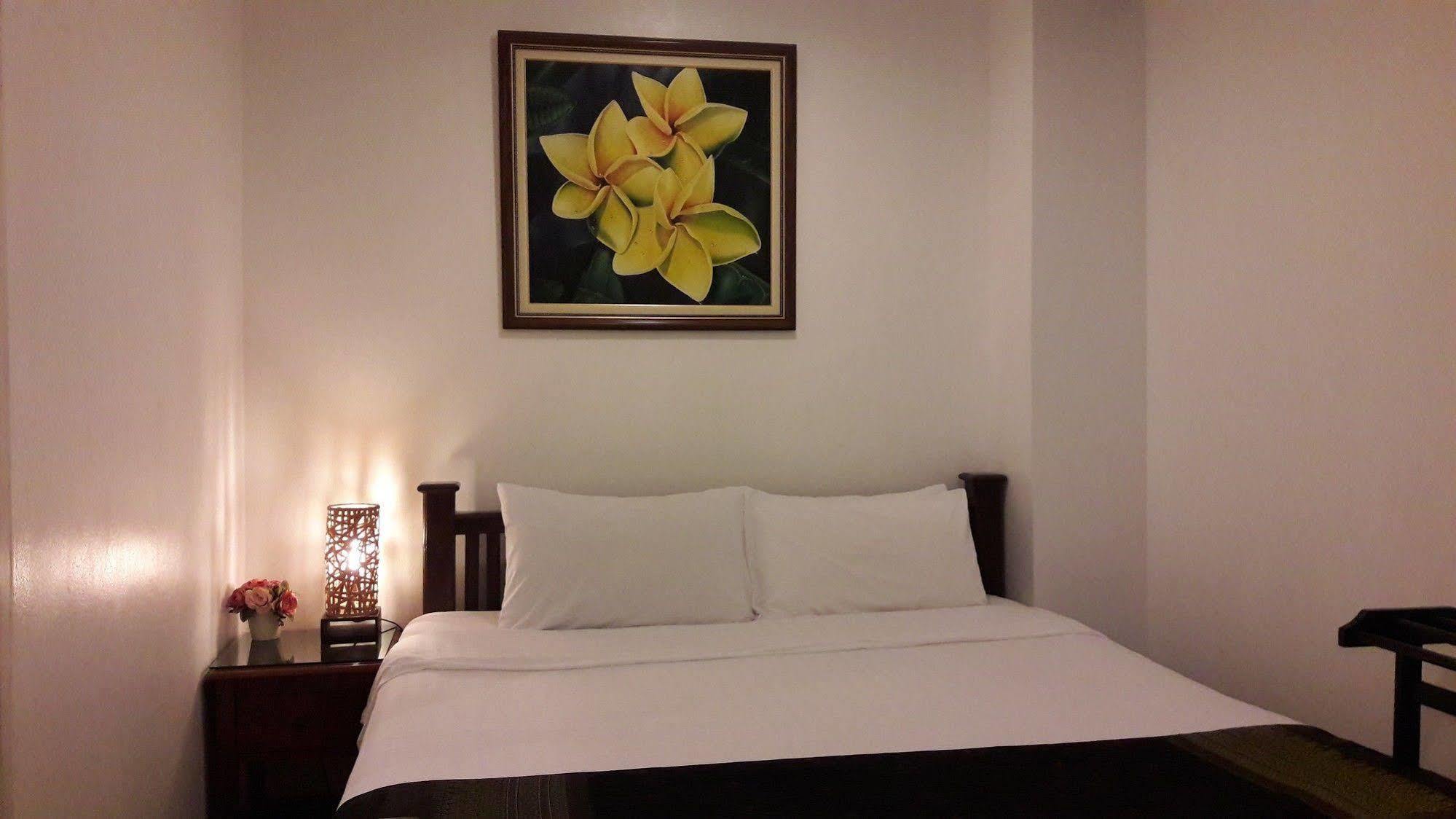 Hostel Smile Society Bangkok Exterior foto